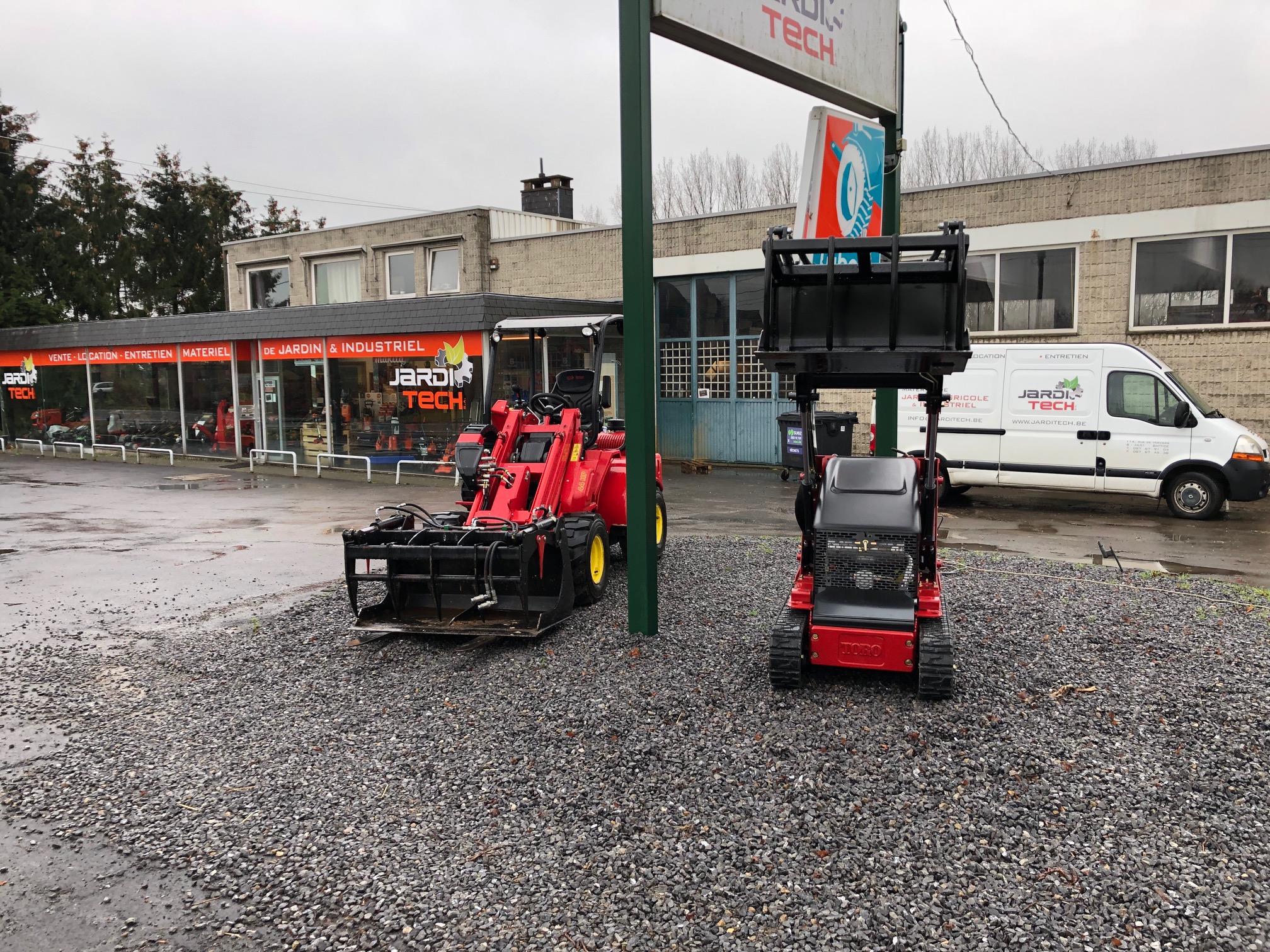 Photo du produit Toro Dingo TX427