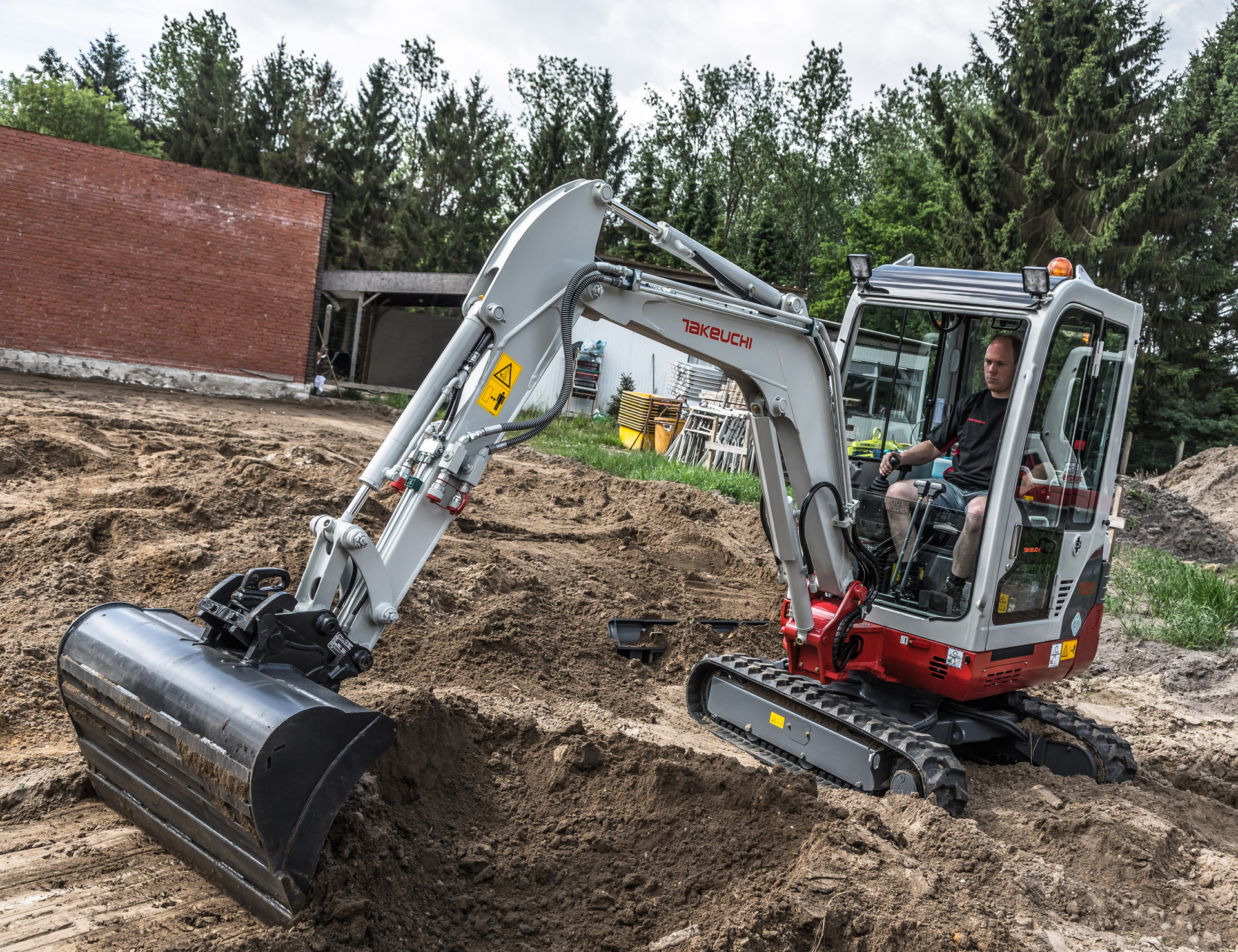 Photo du produit TAKEUCHI TB219