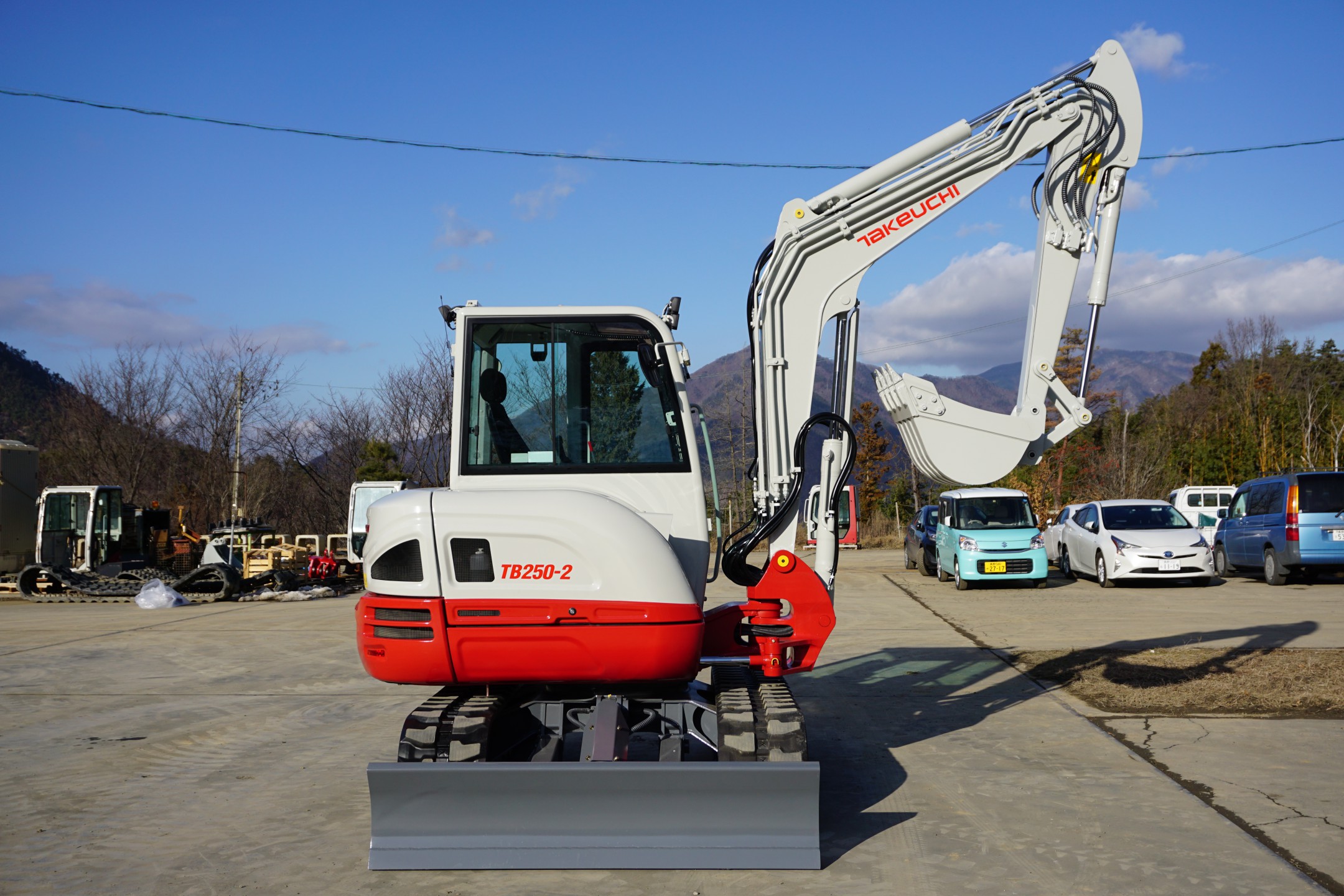 Photo du produit TAKEUCHI TB250-2